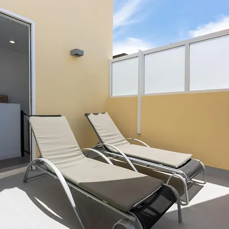 2 Bedroom Amazing Views Ocean Front Sunny Terrace With Pool In Costa Adeje By Aqua Vista Tenerife