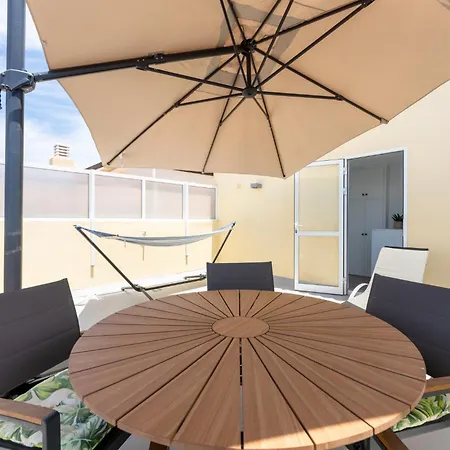 2 Bedroom Amazing Views Ocean Front Sunny Terrace With Pool In Costa Adeje By Aqua Vista Tenerife Apartmán