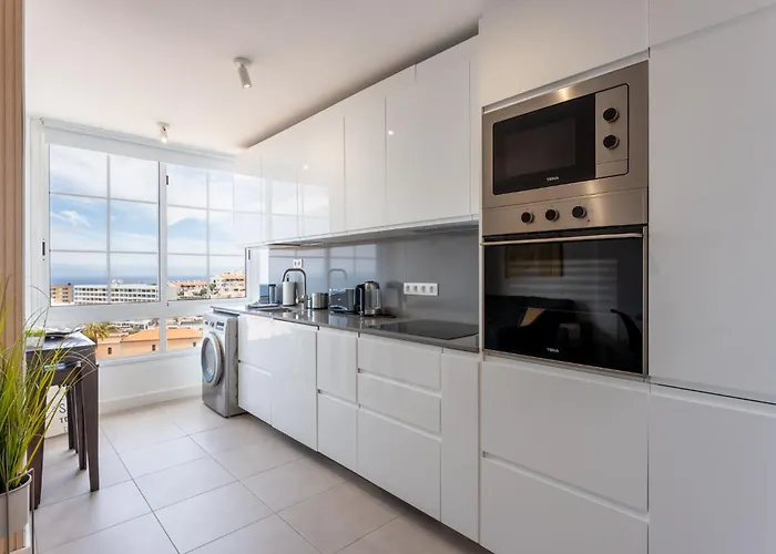 Callao Sunset Apartment, Sea View And Pool