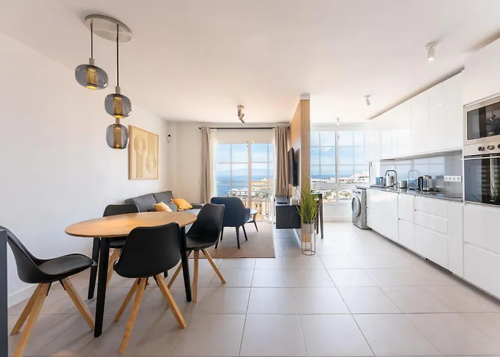 Callao Sunset Apartment, Sea View And Pool קיאו סלבאחה