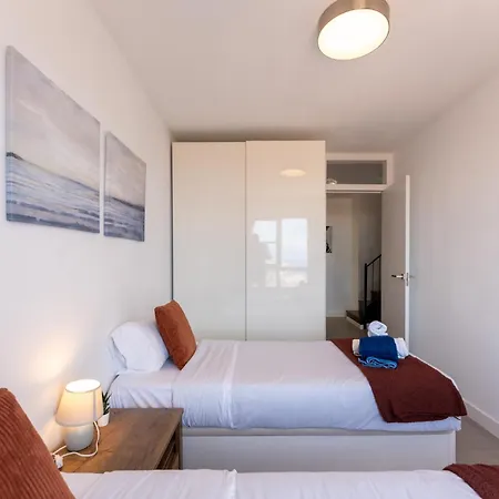2 Bedroom Amazing Views Ocean Front Sunny Terrace With Pool In Costa Adeje By Aqua Vista Tenerife Apartamento